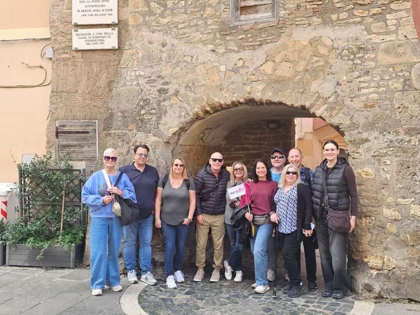 Civitavecchia: Historical and Culinary Walking Tour - Café snacks and the character of Leandra Square