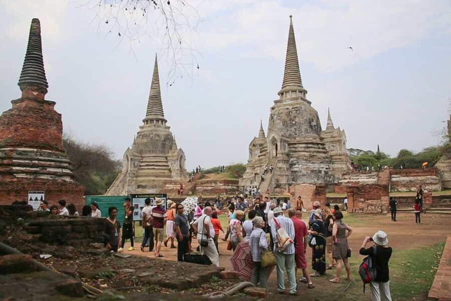 Colors of Ayutthaya: UNESCO Heritage 6 hour Bicycle Tour - Riding north through villages and rice paddies