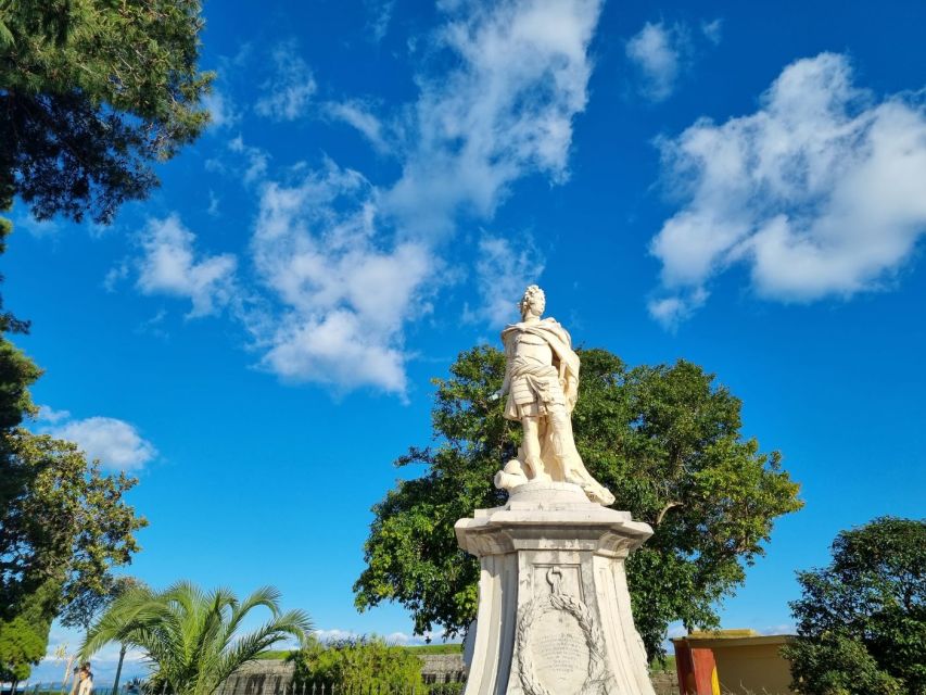 Corfu: Historic Buildings and Great Personalities Tour - Mouragia and the Palace of Saint Michael and Saint George