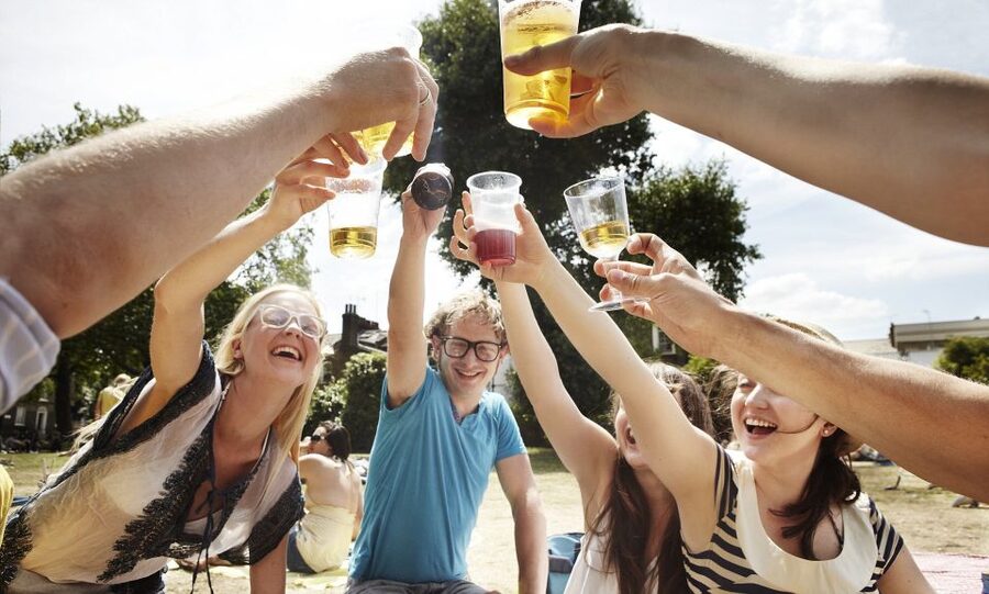 Day drinking in Rome - Scandalous Roman History - Pons Fabricius links ancient Rome with the river
