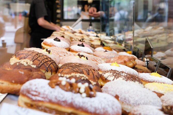 Deliciously Dublin: The Artisan Donut Walking & History Tour - The Hot Donut and a steady tasting rhythm
