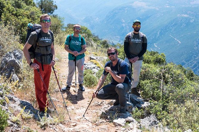 Delphi: Ancient Footpath Delphi Hiking - Starting high on the Livadi plateau