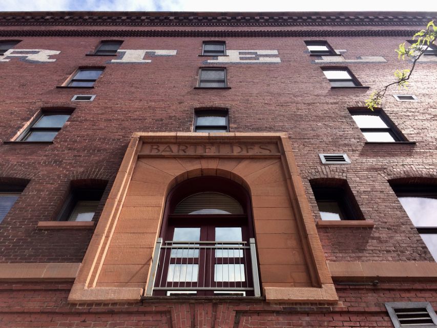 Denver: History and Architecture Walking Tours - Larimer Square: saving Denver’s oldest block