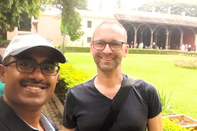 Discover Bangalore with Me (A Private Historical Walk Tour) - What this private Bangalore tour feels like