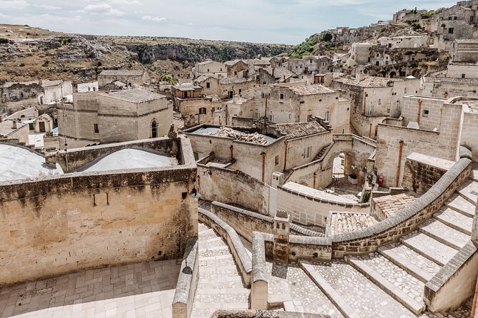 Discover Matera, the ancient city - English tour - Key points to know before walking into the Sassi