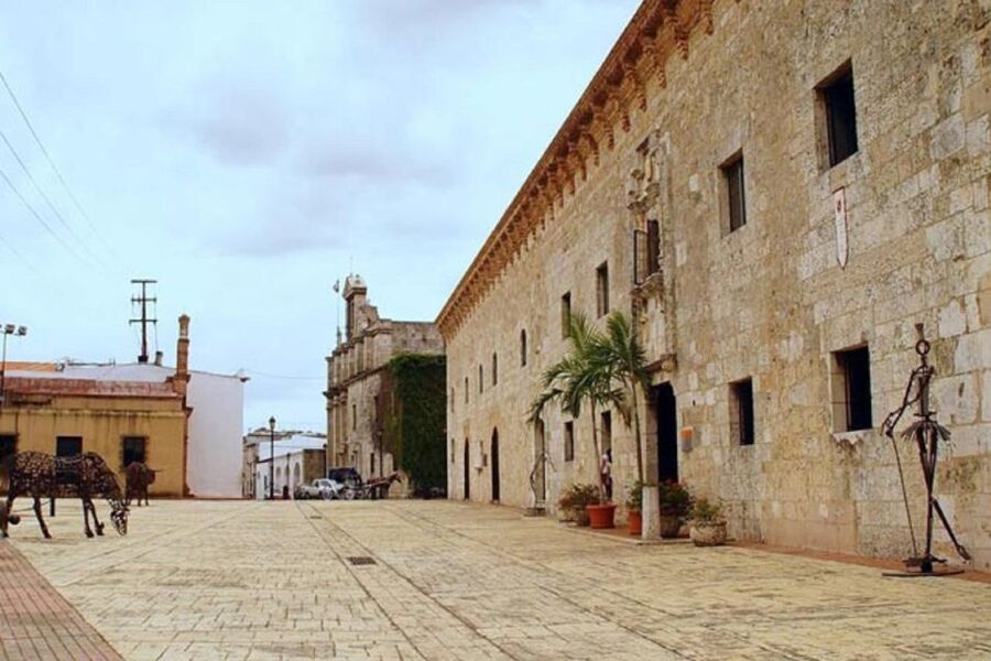 Discover Santo Domingo: Colonial History, Monuments & Lunch - Who will enjoy this Santo Domingo day trip