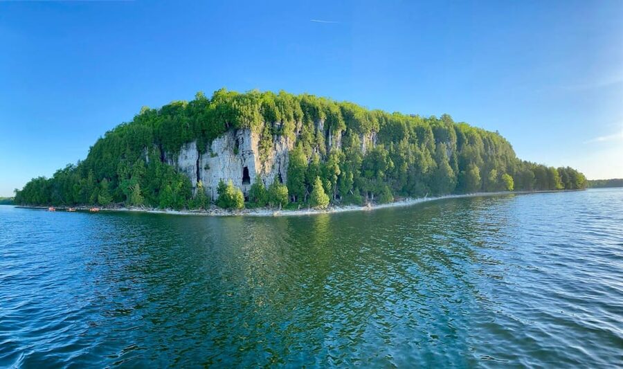 Door County Historic Cottage Row & Strawberry Islands Cruise - Price, timing, and what you receive