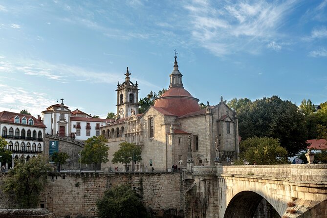 Douro Valley: Historical Sites, Wine Experience, Lunch & Cruise - São Leonardo da Galafura and the best wide view
