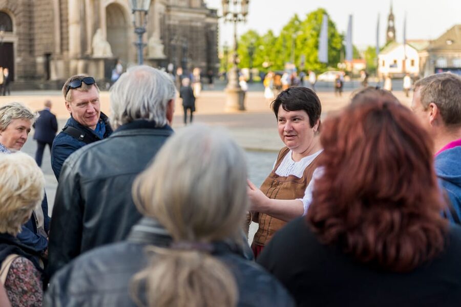 Dresden: Guided Beer Tour of the Historic Old City - From Fürstenzug to Dresden Castle