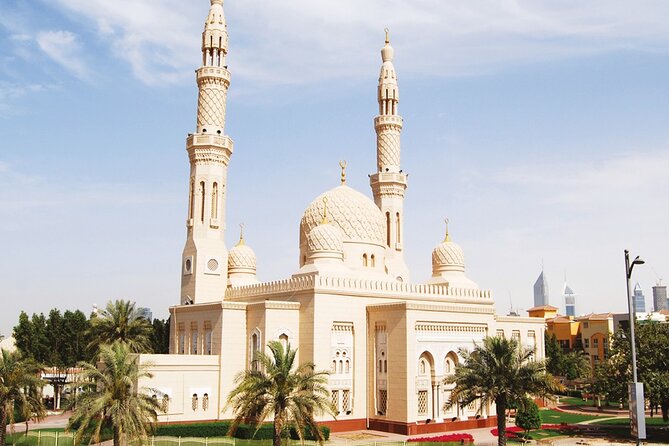 Dubai Half Day Tour: Discover Old Dubai’s Heritage & Culture - Jumeirah Mosque begins with Dubai’s religious side