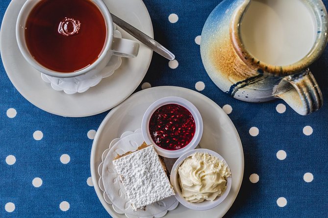 Dublin Historical Centre Private Food Tour with 8 Food Tastings - Irish cheese at 5 Cow’s Lane