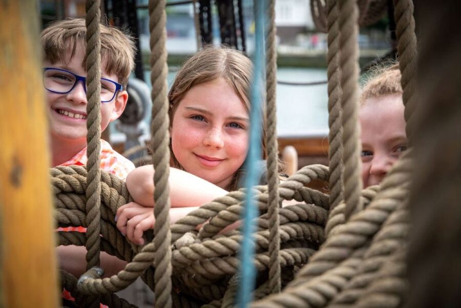 Dublin: Jeanie Johnston Tall Ship Irish Famine History Tour - How the 50-minute length affects the visit