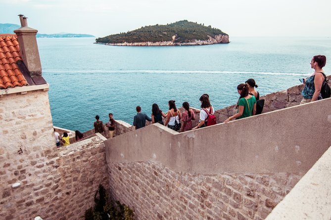Dubrovnik: Ancient City Walls & Wars Walking Tour - Starting near Pile Gate