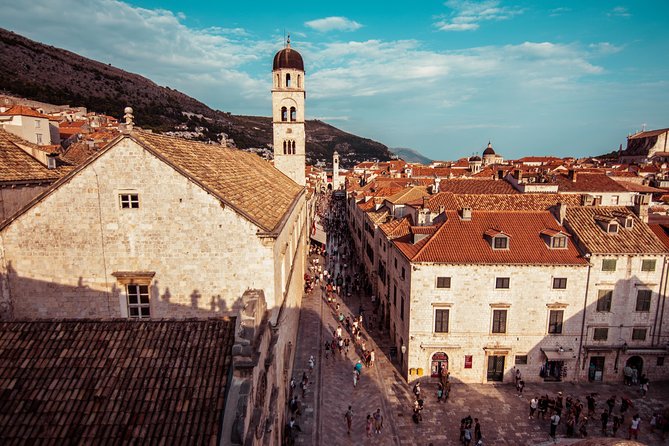 Dubrovnik: Ancient City Walls & Wars Walking Tour - Is the €30.23 tour price good value?