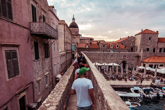 Dubrovnik: Ancient City Walls & Wars Walking Tour - Booking timing and cancellation