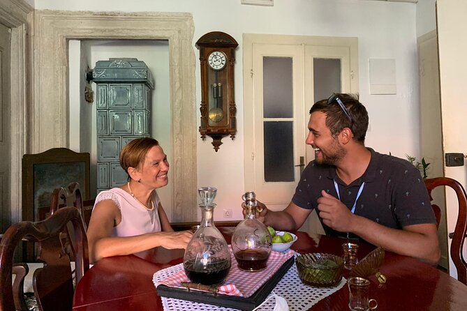 Dubrovnik History, Sweets & Liquors in a Private Palace (PRIVATE) - Starting at Pile Gate and getting your bearings