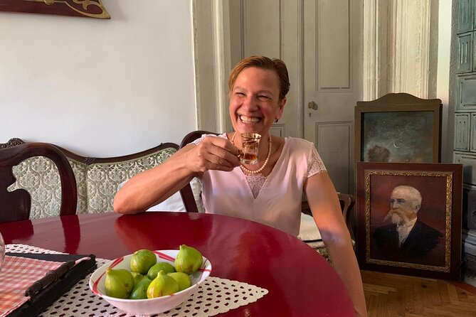 Dubrovnik History, Sweets & Liquors in a Private Palace (PRIVATE) - The green market and Cathedral: everyday Dubrovnik