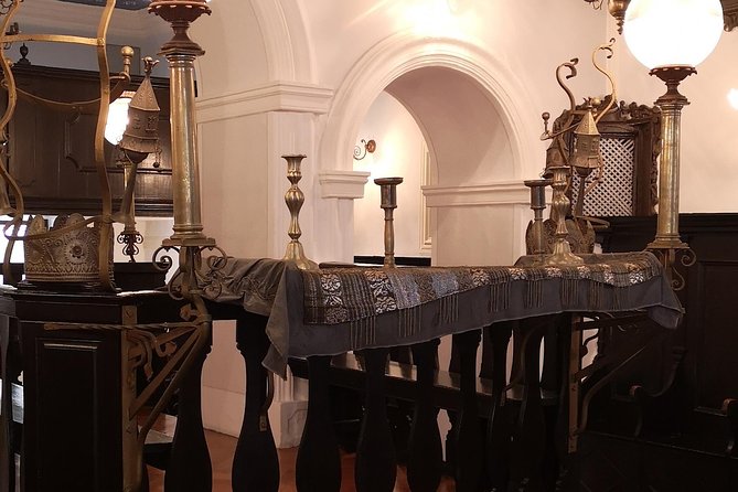Dubrovnik Jewish Heritage Private Walking Tour - What the private format is really worth