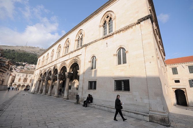 Dubrovnik Old Town History Walking Tour - Gundulic Square and the Rector’s Palace