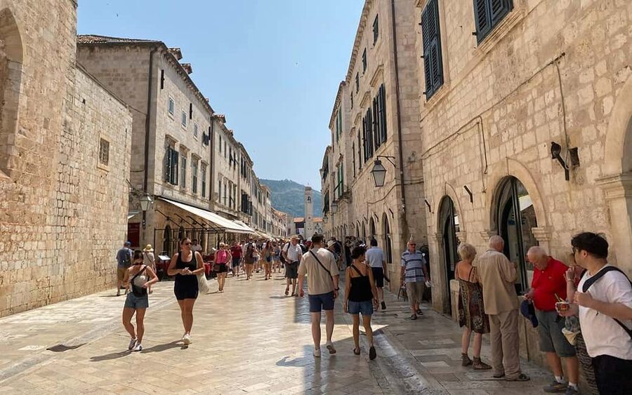 Dubrovnik: Small-Group Guided Old Town History Walking Tour - Key points to know before you book