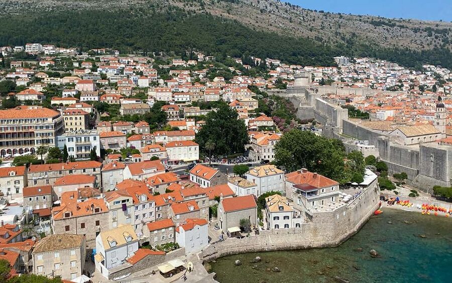 Dubrovnik: Small-Group Guided Old Town History Walking Tour - Luža Square, Orlando’s Column, and the Clock Tower