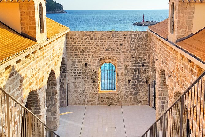 Dubrovnik walking history tour - The Cathedral of the Assumption after the 1667 earthquake