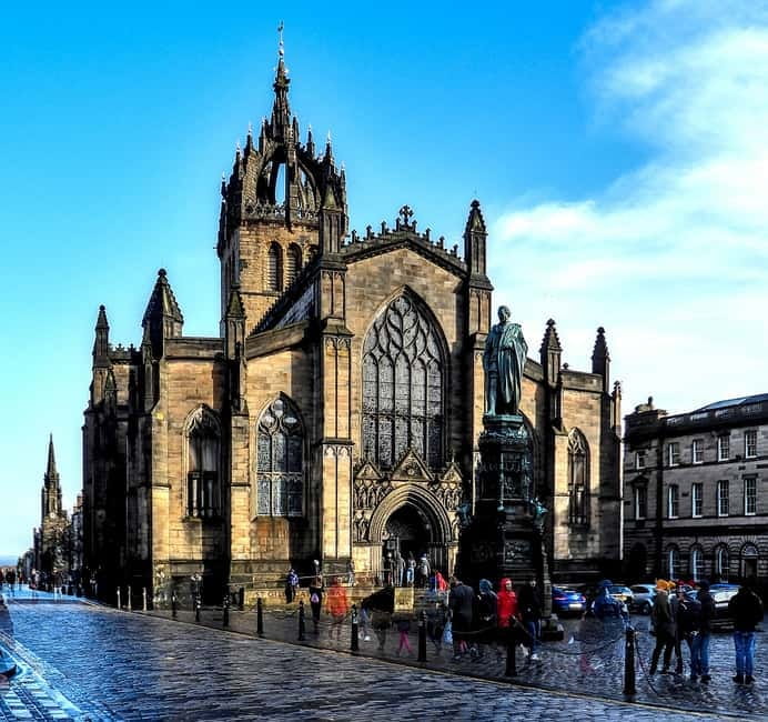 Edinburgh: Dark History Royal Mile Walking Tour - Key points before you book