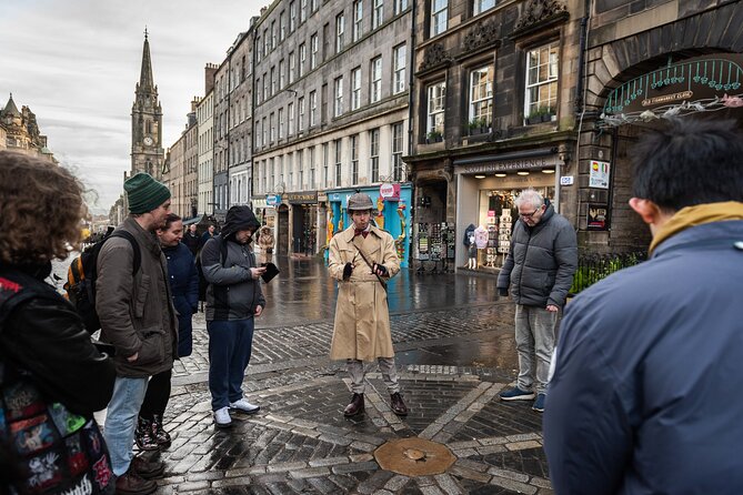 Edinburgh: Historical Gems Tour with Whisky & Local Flavours - Stories of Mary, Burns, Rowling, and Doyle