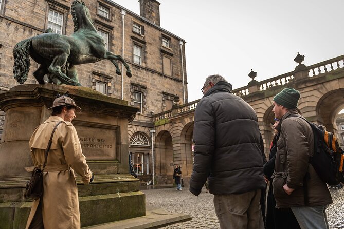Edinburgh: Historical Gems Tour with Whisky & Local Flavours - Fudge House and the Sweet Side of Edinburgh