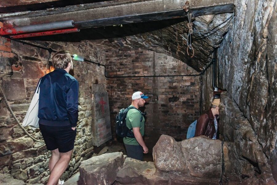 Edinburgh: Old Town and Underground Historical Tour - Is $27 Good Value?