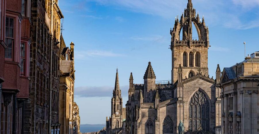 Edinburgh: Old Town History Walking Tour - Key points to know before you book