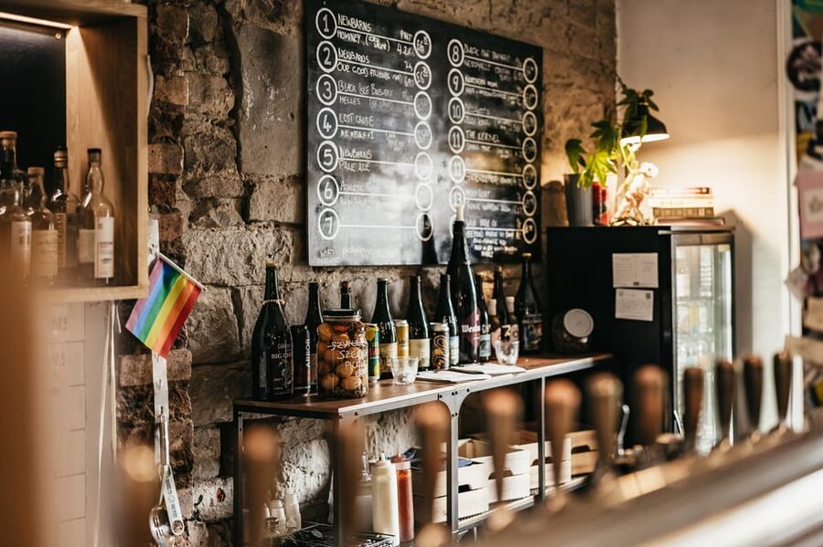Edinburgh: Pubs and History Guided Walking Tour with Beer - Is $62 a fair price?
