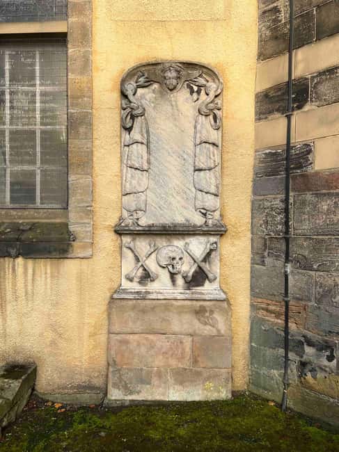 Edinburgh's Dark History Walking Tour - Greyfriars Graveyard and the Covenanters’ Prison