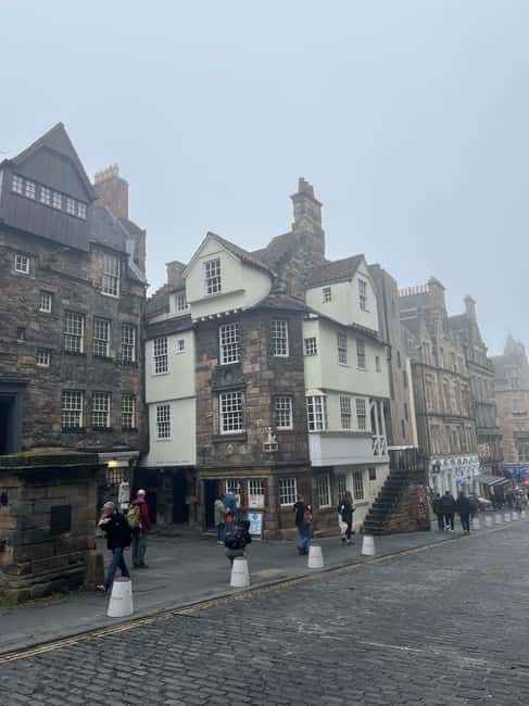 Edinburgh's Dark History Walking Tour - West Bow and Victoria Street