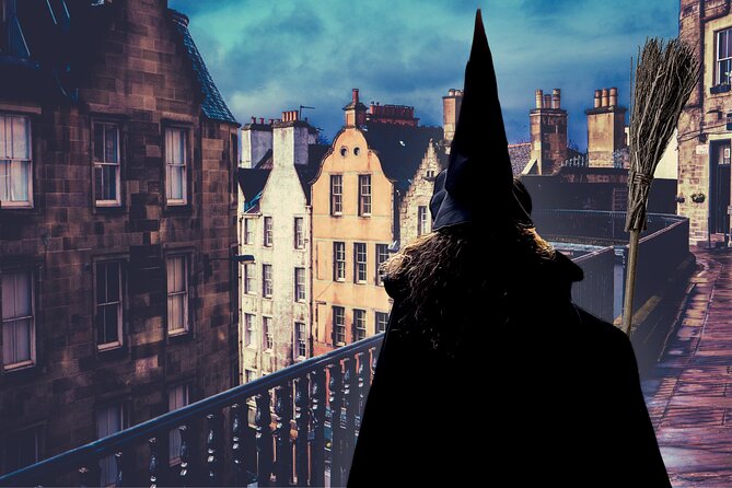 Edinburgh: Witches & Haunted History Walking Tour - Victoria Street and the Harry Potter question