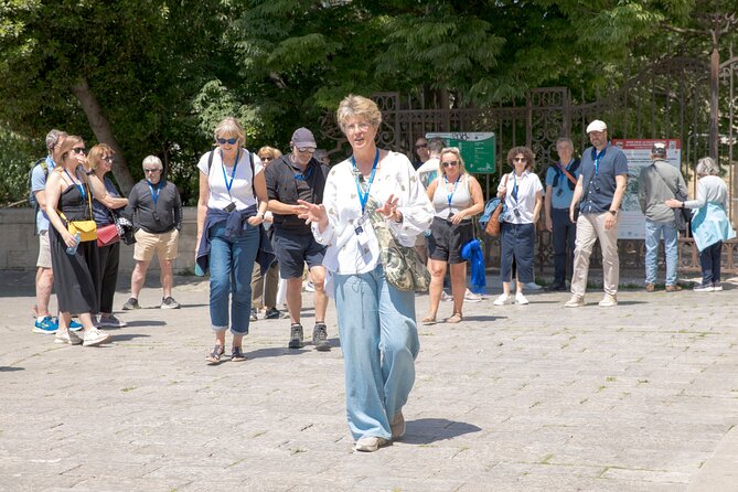 Enchanting Historical Walking Tour in Avignon - Key points to know before you book