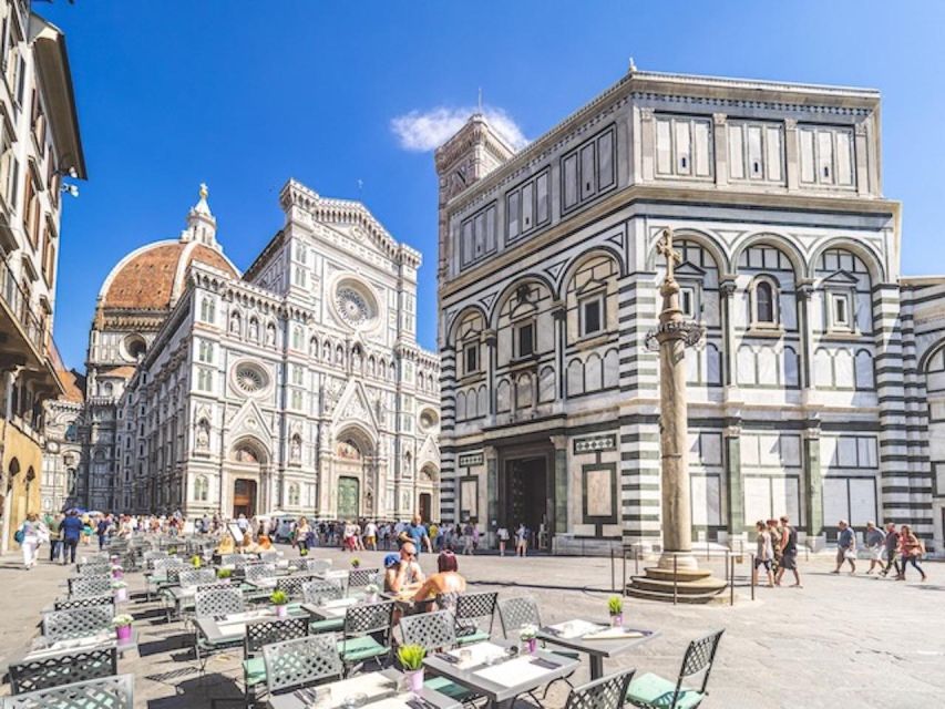 Essential Florence Walking Tour to discover its history - Santa Trinita and Ghirlandaio’s Frescoes