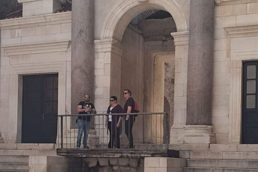Experience Split History Walking Tour With Local Historian - Mausoleum, Cathedral, Vestibul, and the changing palace