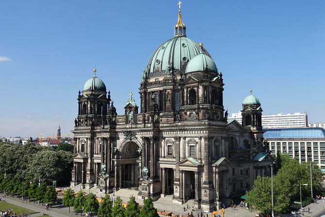 Explore Berlin History and Highlights Sightseeing Walking Tour - The Holocaust Memorial and the Führerbunker site