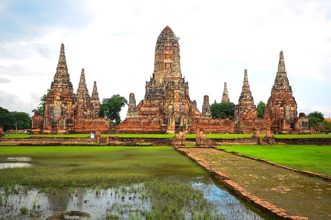 Explore the World Heritage Of Ayutthaya - What the private guide changes