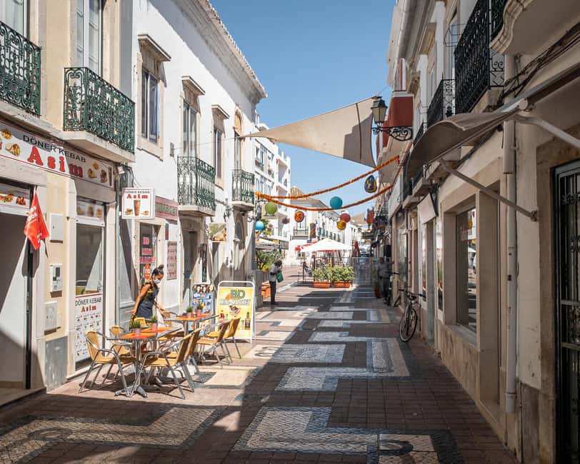 Faro: Private & Flexible Walking Tour in Historic Center - Faro in a nutshell