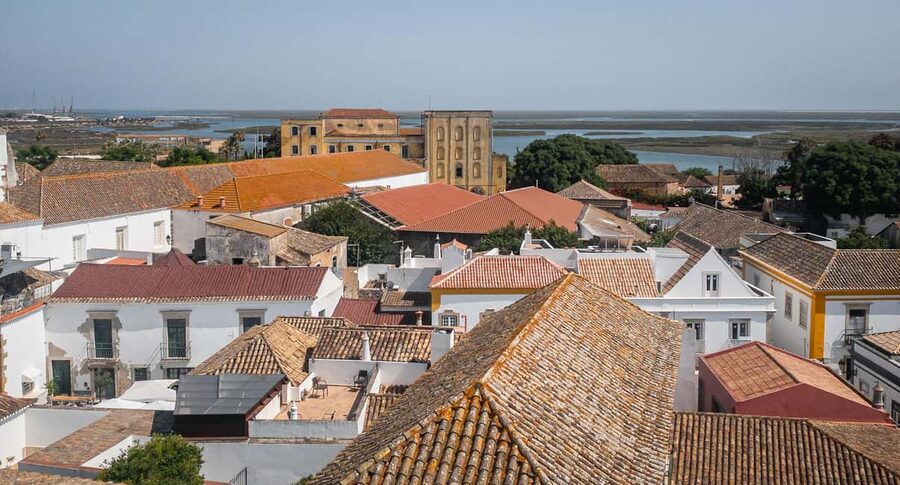 Faro: Private & Flexible Walking Tour in Historic Center - What the app adds, and where it falls short