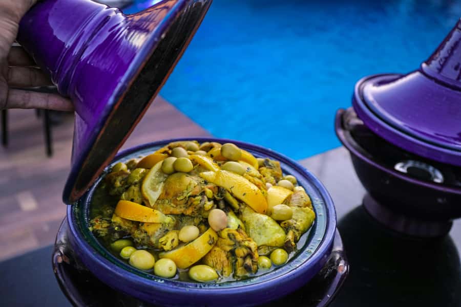 Fes: A Guided Walking Tour Through the Historic Medina - Moulay Idriss II Mausoleum and Al-Qarawiyyin