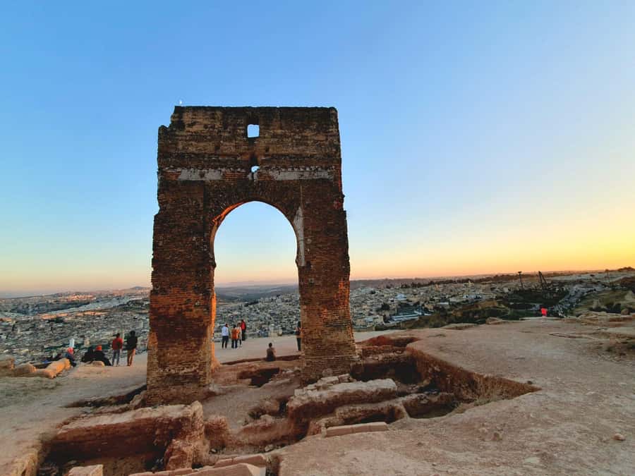 Fez: Guided Walking Tour of the Historic Medina - Starting at Bab Guisa, where Fez begins to unfold