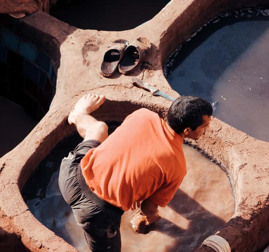 Fez: Walking Tour in the Ancient City of Fez - Artisan workshops without the hard sell