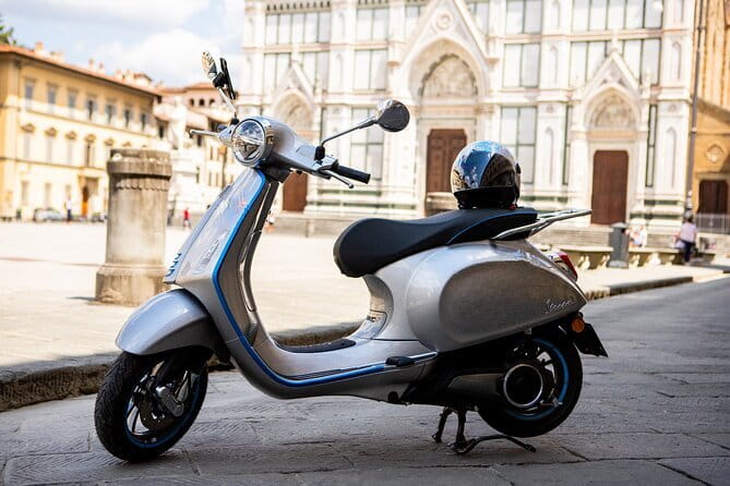 Florence Highlights: Guided Walking Tour of the Historic Center - Neptune’s Fountain and the Loggia dei Lanzi