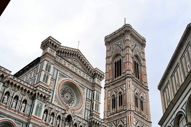 Florence tour of the historic center. Stories, legends and gossip - Ponte Vecchio and the Vasari Corridor