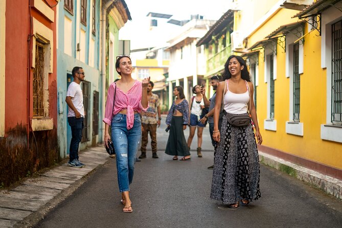 Fontainhas Heritage Walk by Make It Happen - Walking into Fontainhas from Panjim Post Office