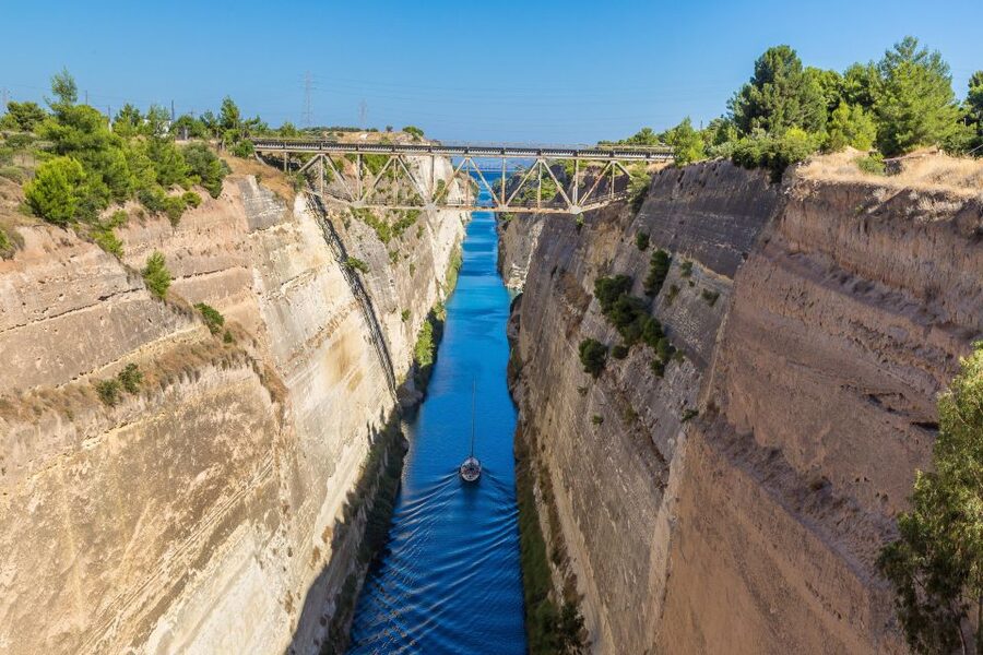 From Athens: Ancient Corinth Day Trip with Canal & VR Guide - Who should book this Corinth day trip?