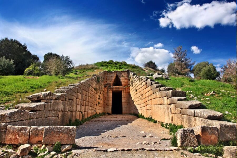From Athens: Explore Ancient Greece 4-Day Tour - Day four: Meteora and the return to Athens